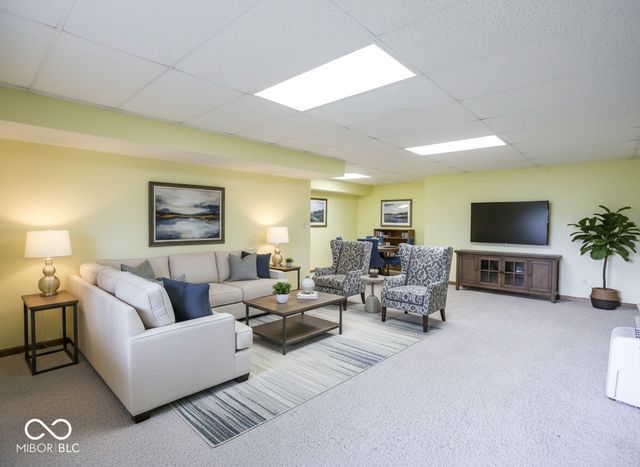 1076 Chipmunk Lane, Pendleton, IN 46064