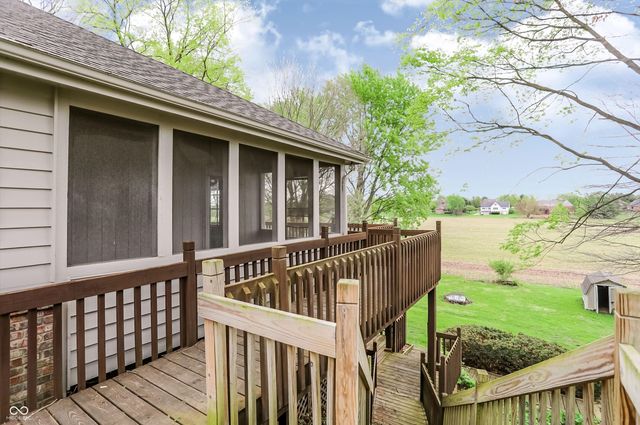 1076 Chipmunk Lane, Pendleton, IN 46064