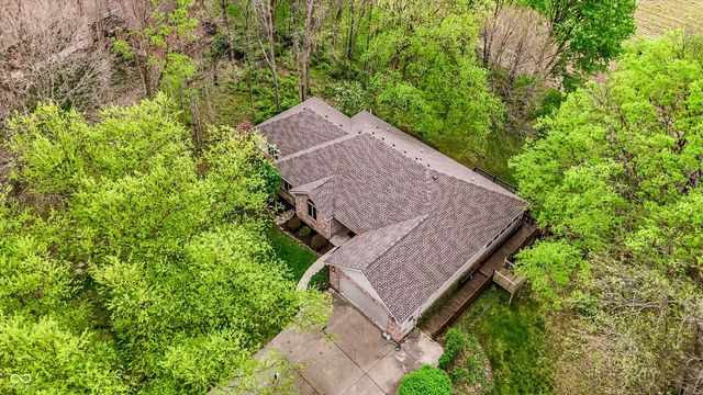 1076 Chipmunk Lane, Pendleton, IN 46064