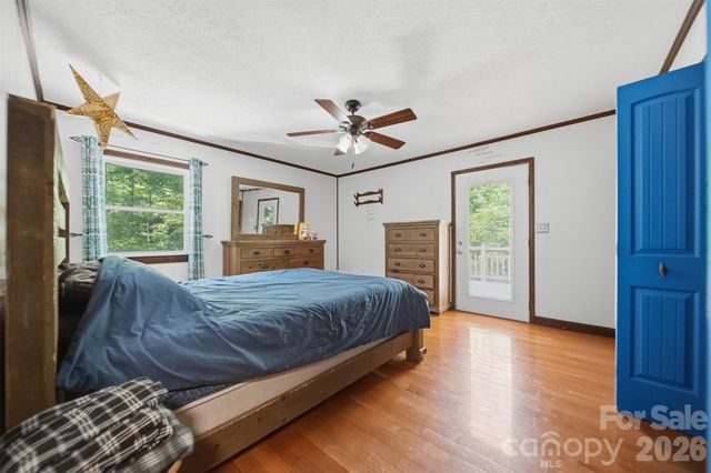 1924 Braswell Place, Lenoir, NC 28645