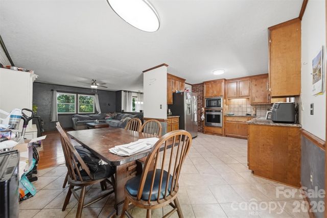 1924 Braswell Place, Lenoir, NC 28645