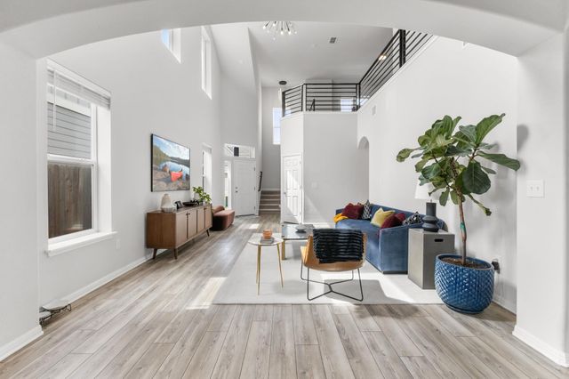 6402 Rafferty LN, Austin, TX 78747