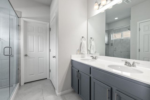 6402 Rafferty LN, Austin, TX 78747