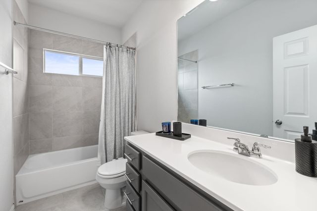 6402 Rafferty LN, Austin, TX 78747