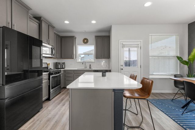 6402 Rafferty LN, Austin, TX 78747