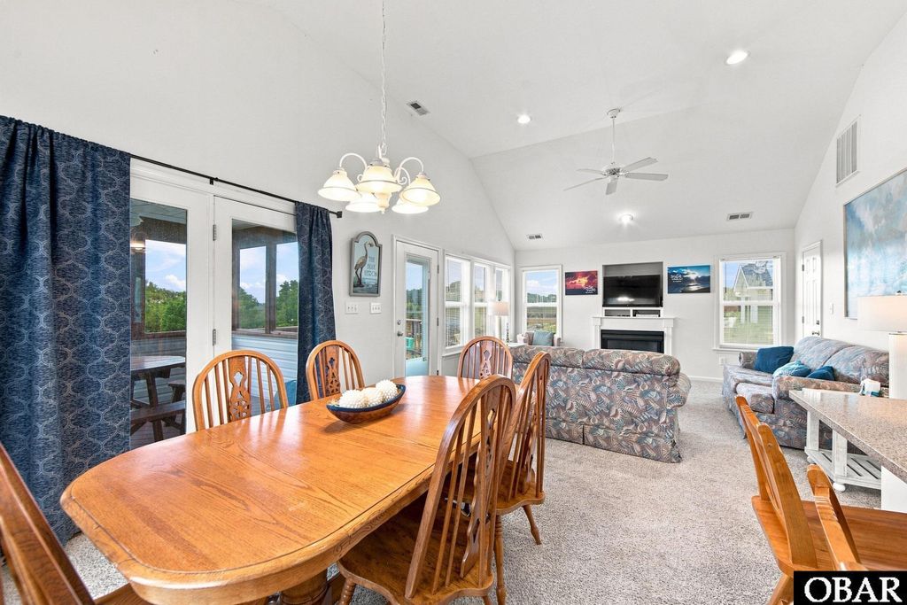 Image 11 of property listing at 1341 Duck Road, Duck, NC 27949