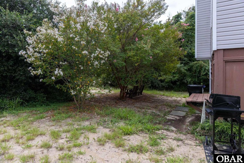 Image 33 of property listing at 1341 Duck Road, Duck, NC 27949