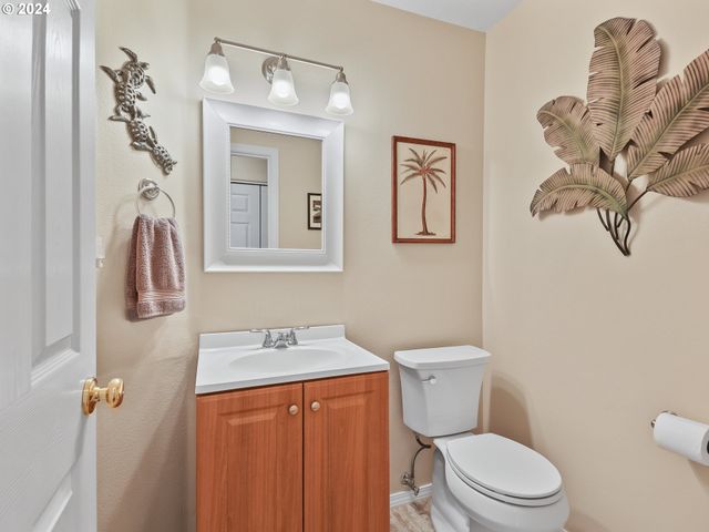 4888 Se ANTELOPE HILLS Dr, Gresham, OR 97080