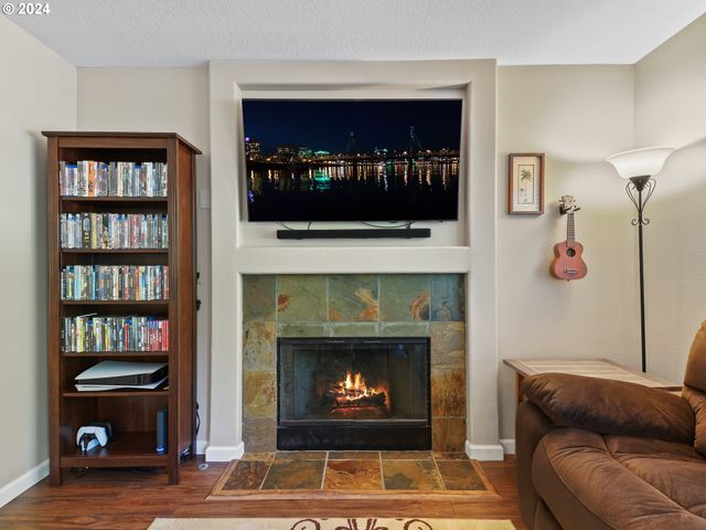 4888 Se ANTELOPE HILLS Dr, Gresham, OR 97080