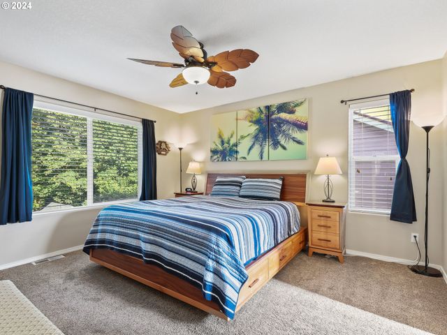 4888 Se ANTELOPE HILLS Dr, Gresham, OR 97080