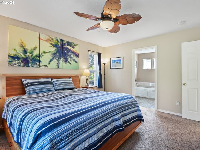 4888 Se ANTELOPE HILLS Dr, Gresham, OR 97080