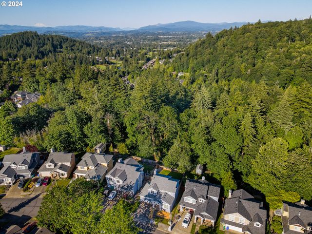 4888 Se ANTELOPE HILLS Dr, Gresham, OR 97080