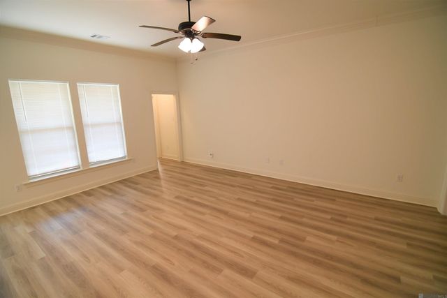 7108 Kenilworth Crossing Ave, Baton Rouge, LA 70820