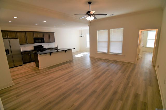 7108 Kenilworth Crossing Ave, Baton Rouge, LA 70820
