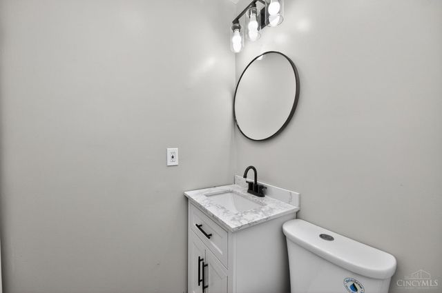 2804 Yankee Road, Middletown, OH 45044