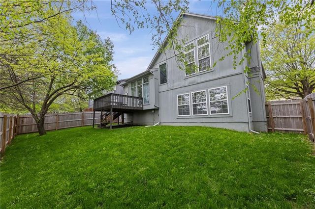 5147 Payne Street, Shawnee, KS 66226