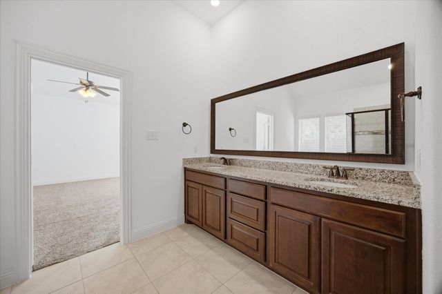 3909 Whitman Drive, Rockwall, TX 75087