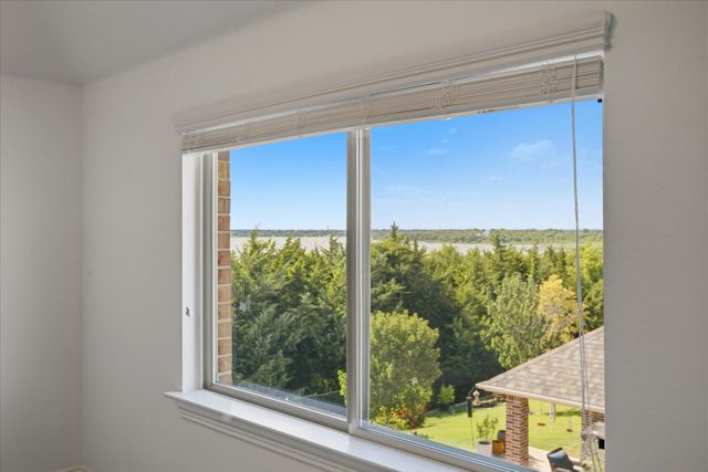 3909 Whitman Drive, Rockwall, TX 75087