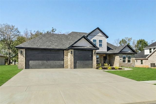 1361 Greyback Lane, Centerton, AR 72719
