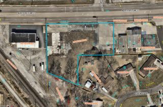 5330 N Belt, Belleville, IL 62226