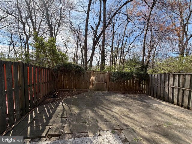 2998 COVINGTON ST, Fairfax, VA 22031