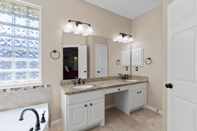 16703 Mystic Harbor Lane, Houston, TX 77095