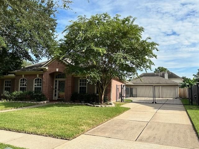 16703 Mystic Harbor Lane, Houston, TX 77095