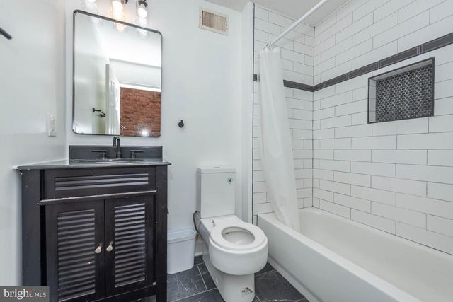 2520 E EAGER ST, Baltimore, MD 21205