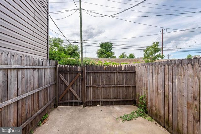 2520 E EAGER ST, Baltimore, MD 21205