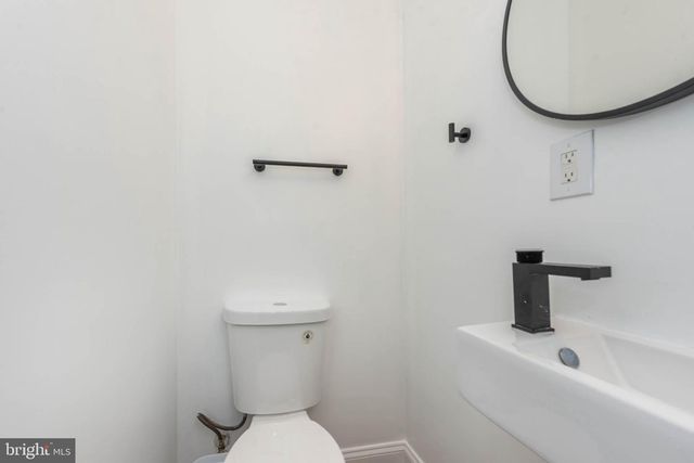 2520 E EAGER ST, Baltimore, MD 21205
