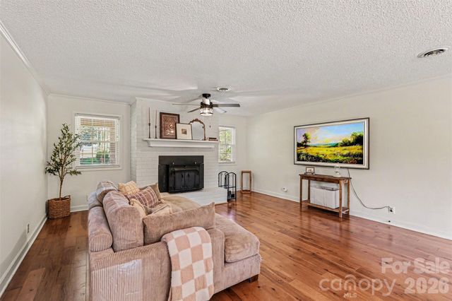 2115 Candlewood Drive NW, Concord, NC 28027