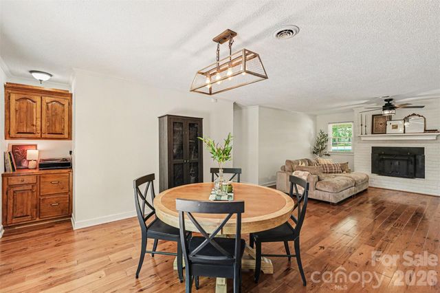 2115 Candlewood Drive NW, Concord, NC 28027