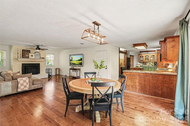 2115 Candlewood Drive NW, Concord, NC 28027