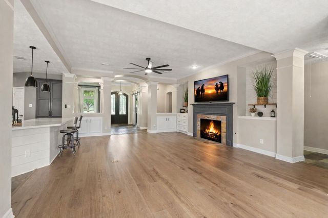 31802 Tall Grass Lane, Fulshear, TX 77441