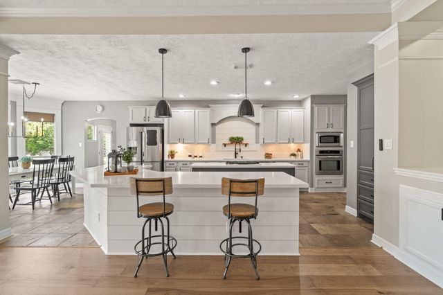 31802 Tall Grass Lane, Fulshear, TX 77441