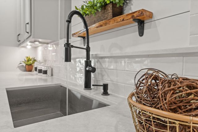 31802 Tall Grass Lane, Fulshear, TX 77441