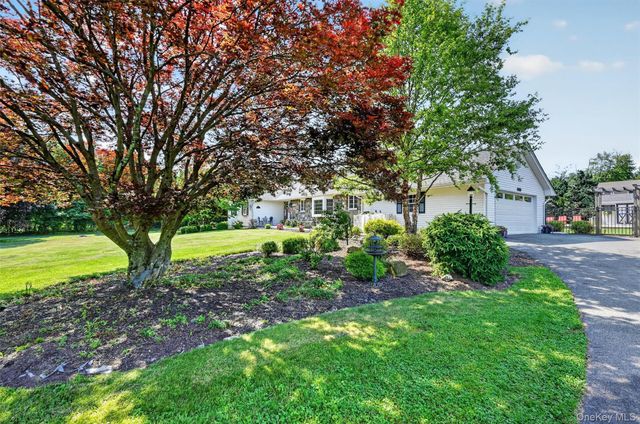 5 Hedges Road, Warwick, NY 10990