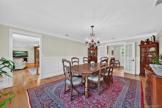 5 Hedges Road, Warwick, NY 10990