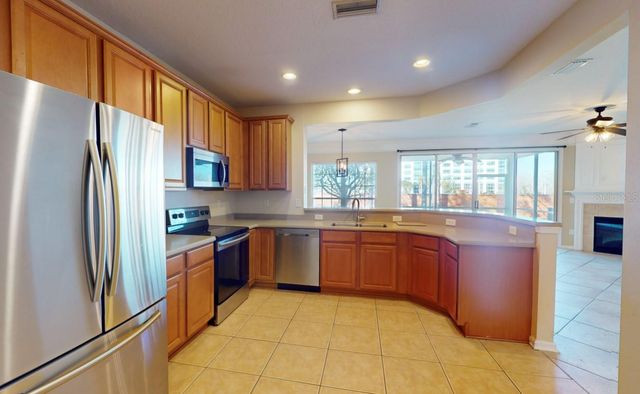 11245 CASTLEMAIN CIRCLE N, Jacksonville, FL 32256