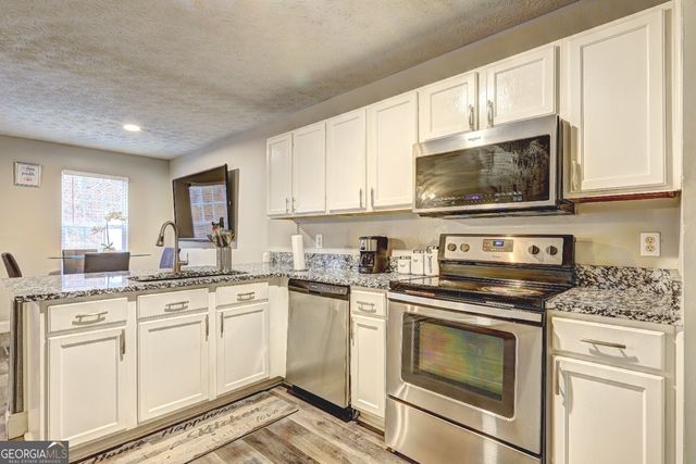 7706 Bernardo Drive, Riverdale, GA 30296