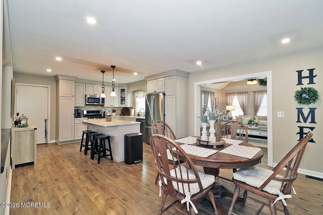 105 Greenwood Lane, Forked River, NJ 08731