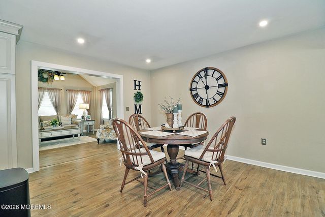 105 Greenwood Lane, Forked River, NJ 08731
