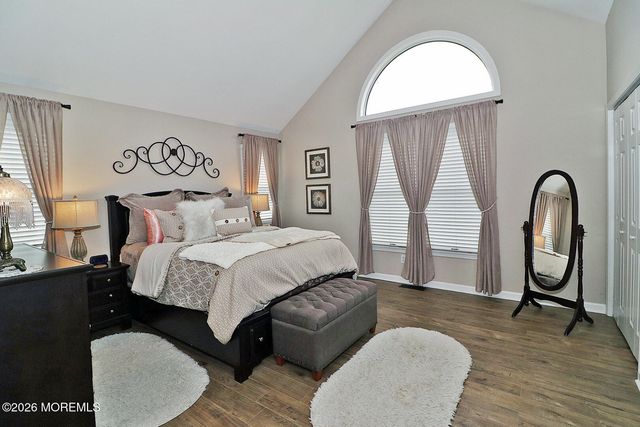 105 Greenwood Lane, Forked River, NJ 08731