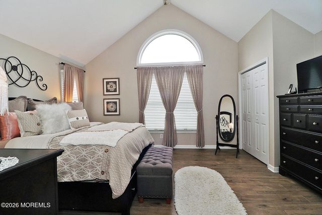 105 Greenwood Lane, Forked River, NJ 08731