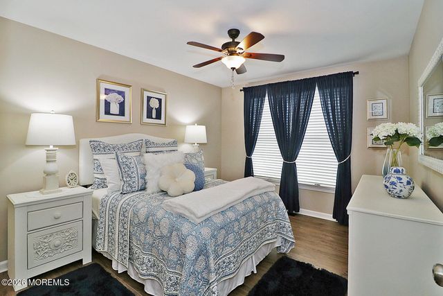 105 Greenwood Lane, Forked River, NJ 08731