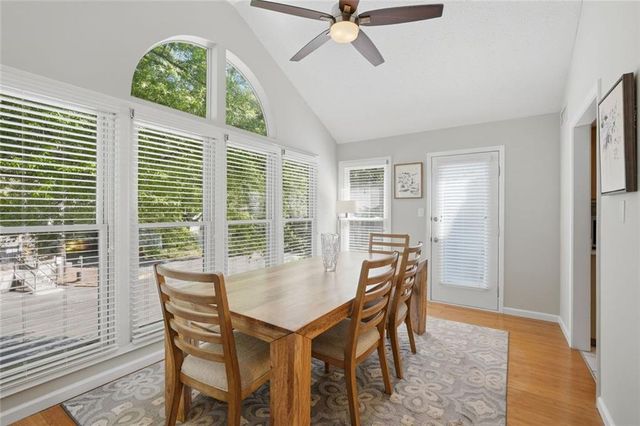 2105 Canyon Point Circle, Roswell, GA 30076