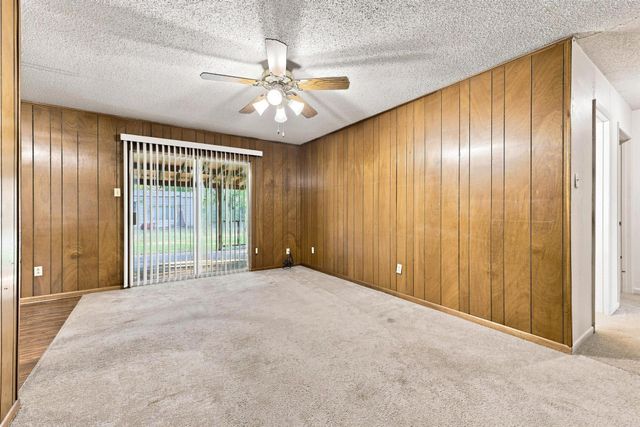 1008 Yeager Street, Honey Grove, TX 75446
