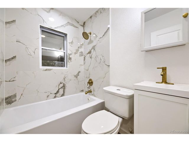 7020 Utica St, Westminster, CO 80030