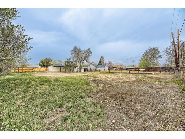 7020 Utica St, Westminster, CO 80030