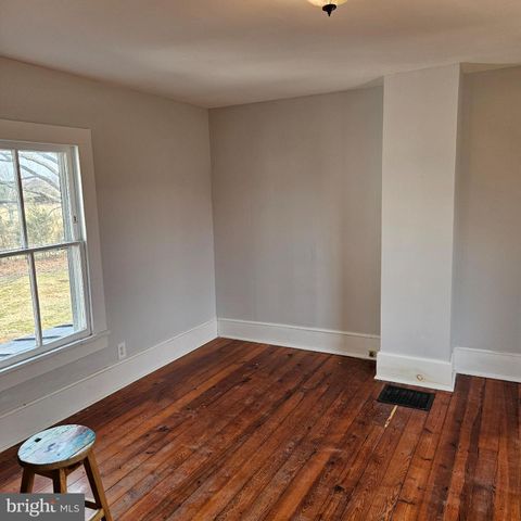 15660 REVA RD, Reva, VA 22735